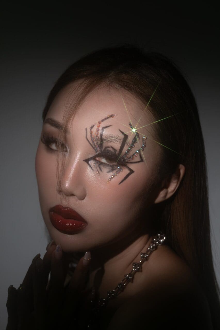 Karen Yeung: My Spider-Inspired Halloween Makeup Look