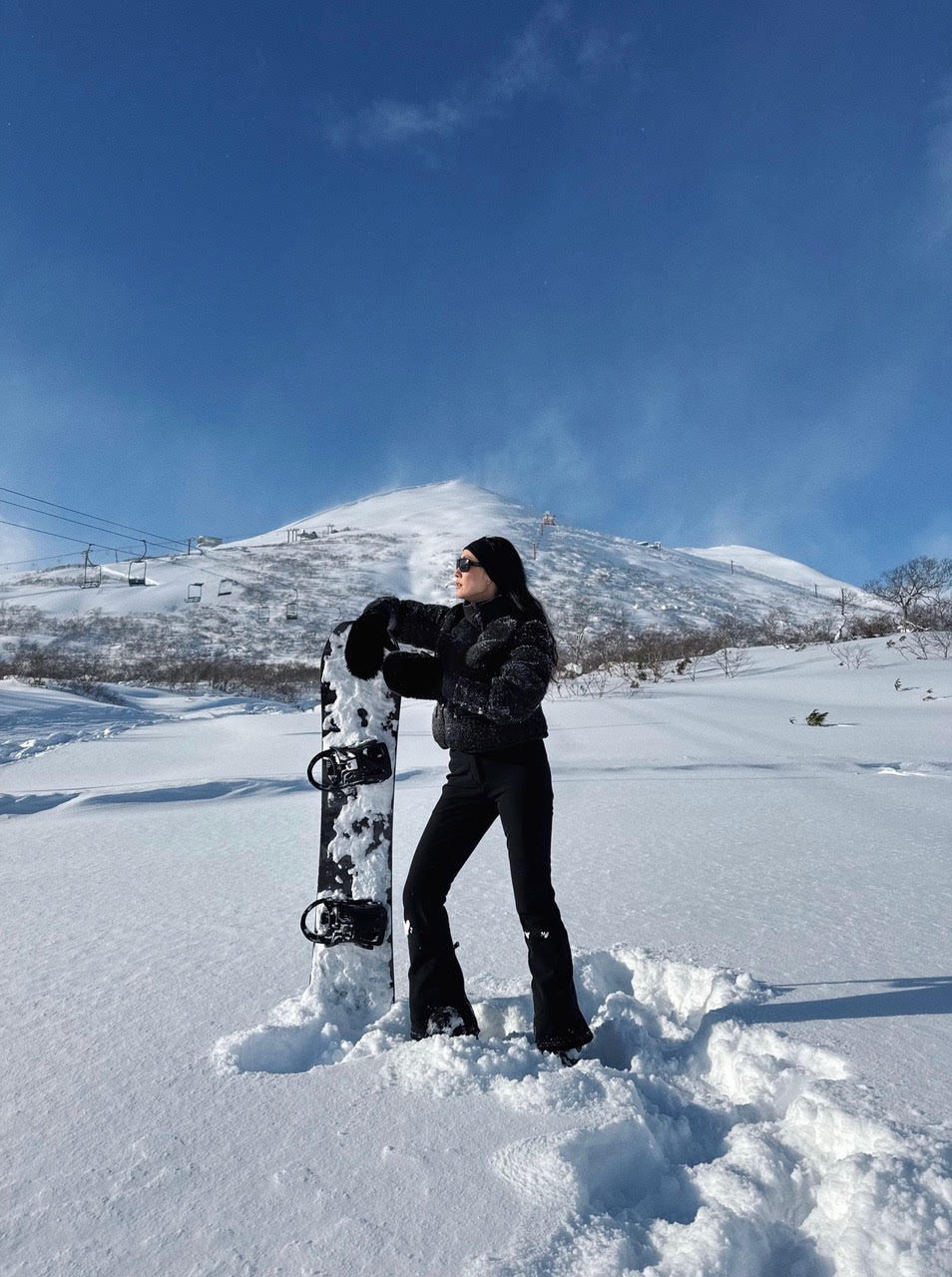 Justine Lee: Hitting the Slopes In Style