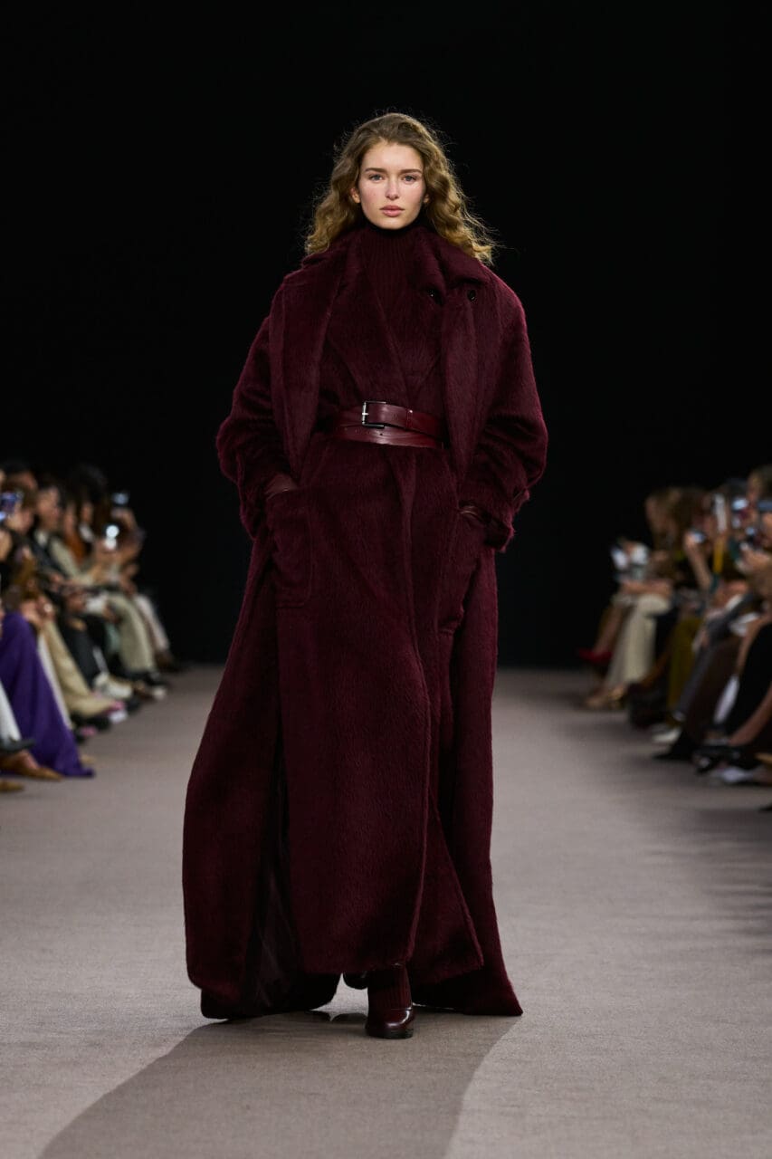 化身經典文學故事女主角，Max Mara 詮釋迷人女性氣質｜Fall / Winter 2025